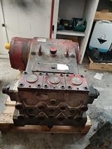 Pompa a Pistoni tipo MH 55 PRATISSOLI RIGENERATO 